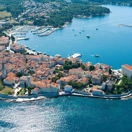 Apartment Laureta Porec Exterior photo